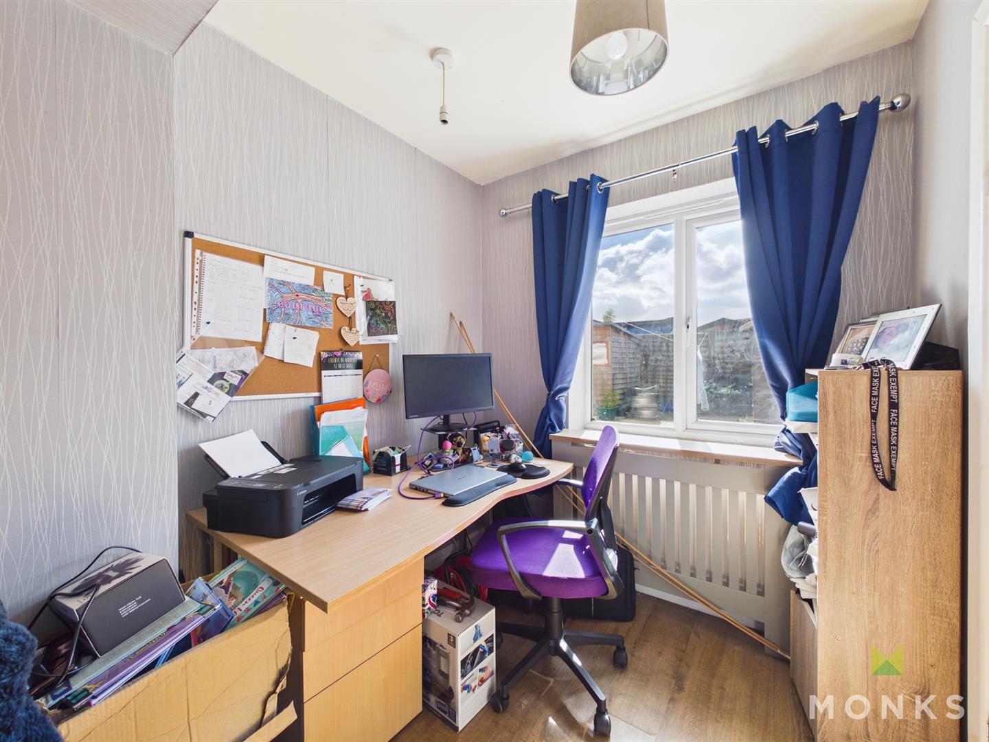 47 Brookhouse Road, Oswestry, SY11 2JW For Sale